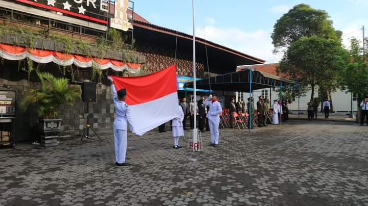 Upacara HUT RI Ke 77 Di Kemantren Pakualaman